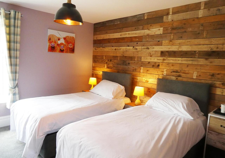 Bedroom 2, Mad O'Rourkes Pie Factory, Sandwell