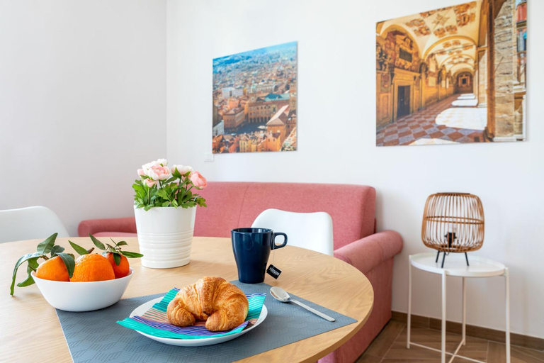 Food & Drinks 4, Palazzo Pedretti Halldis Apartments by Halldis, Bologna