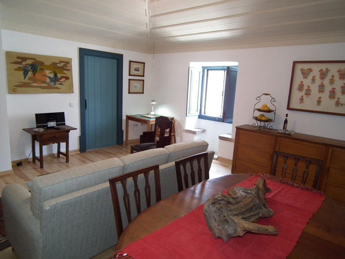 Others 4, Casa da Palma, Bombarral