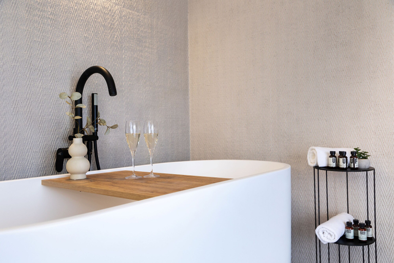 Bathroom 3, AMAR Design Hotel by HMG, Stolichna