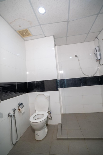 Bathroom 3, City & Seaview Condo @ Gurney, Georgetown , Pulau Penang