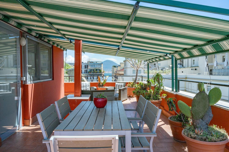 Food & Drinks, Residenza Echia, Napoli