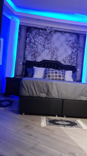 Bedroom 12