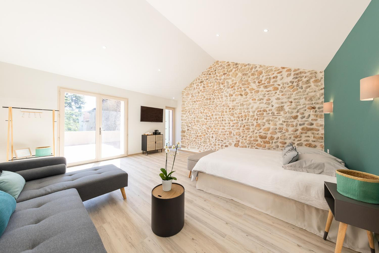 Others 4, Maison d'hotes 1800, Vaucluse