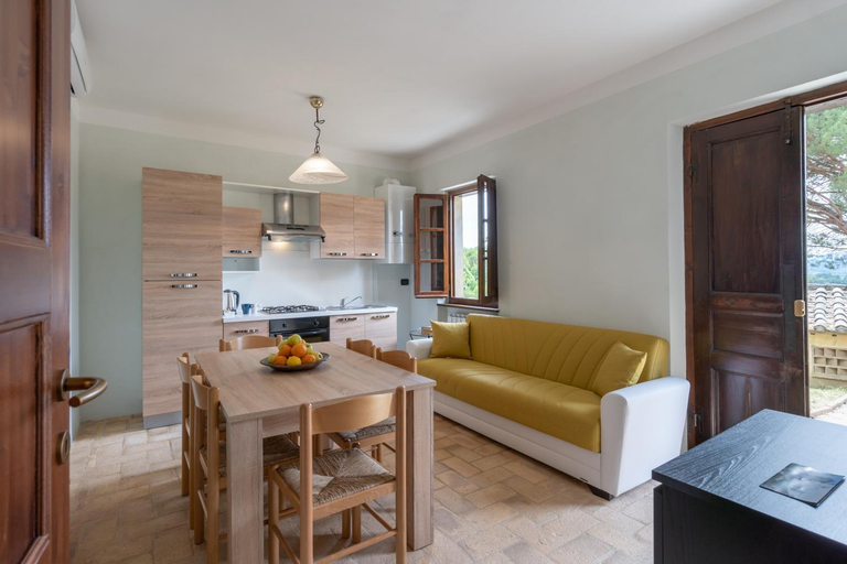Dining Room 7