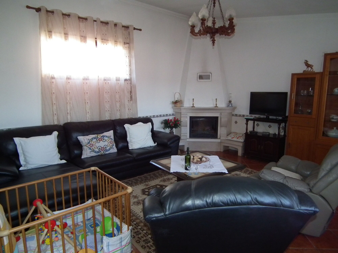 Others 4, Casa Vasco, Lourinhã