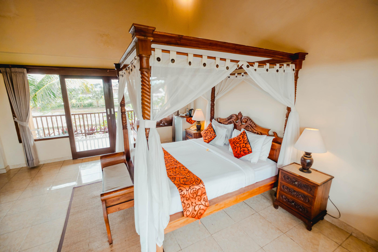Bedroom 24