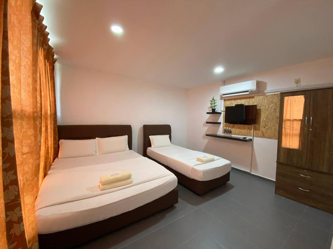 Bedroom 9