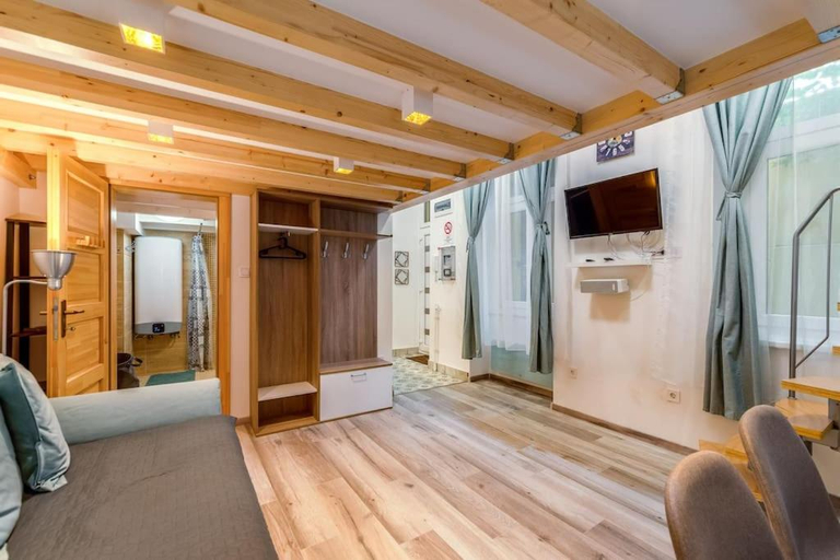Others 4, Amazing Kazinczy Flat No. 1 Budapest, Budapesti