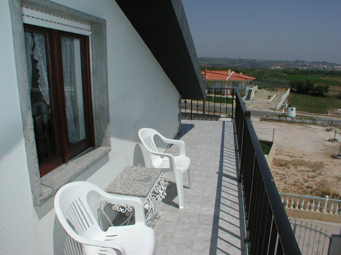 Others 5, Casa Goretti, Lourinhã