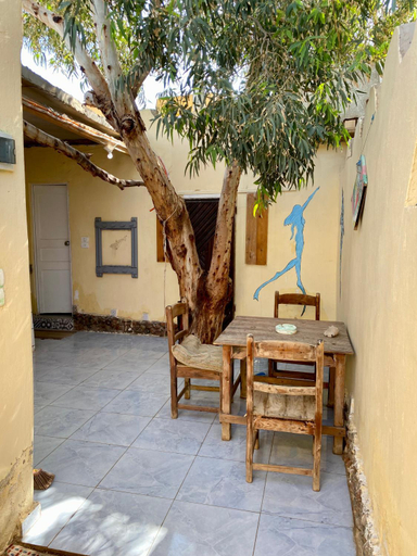 Others 3, Courtyard Eel Garden, Sant Katrin