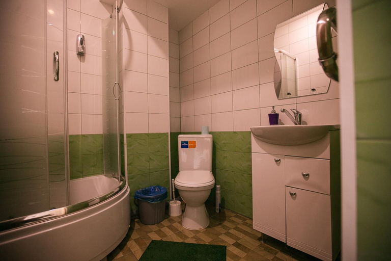 Bathroom 3, "Гостевои дом "Relax", Kungur