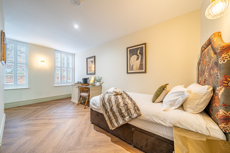 Bedroom 2, St Mary's Quarters, Nottingham