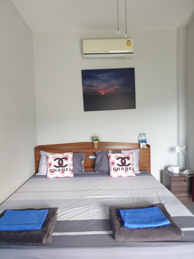 Bedroom 15