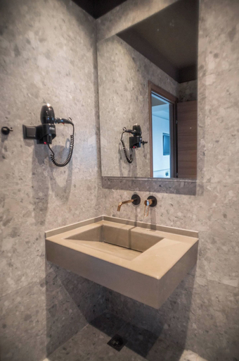 Bathroom 4, The Summit Escape, Ionian Islands