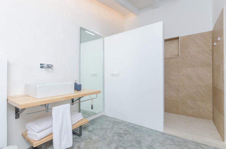 Bathroom 4, NA VALENTA, Baleares