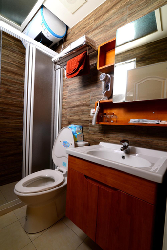 Bathroom 5