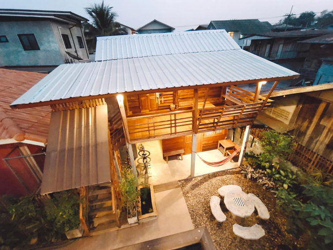 Plant Thai, Chiang Khan, Chiang Khan