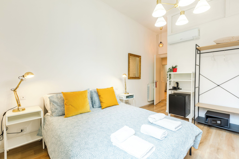 Bedroom 4, Rome Lux House guest rooms, Rome