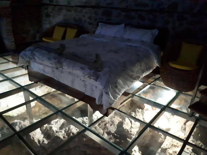 Bedroom 12