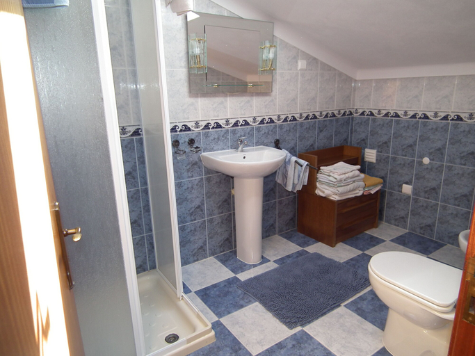 Bathroom, Casa Goretti, Lourinhã
