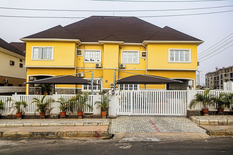 Exterior & Views 2, ROSSY'S APARTMENTS, AbujaMun