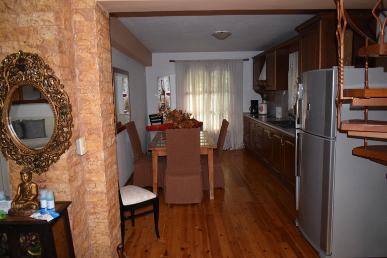 Others 5, Family Villa Kalypso, Central Greece