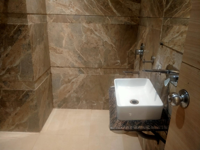 Bathroom 2, HOTEL TRADITION, Amritsar