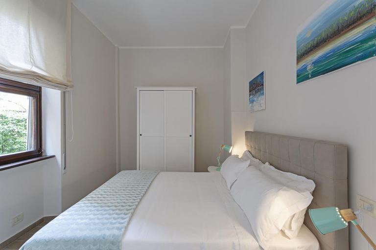 Bedroom 21