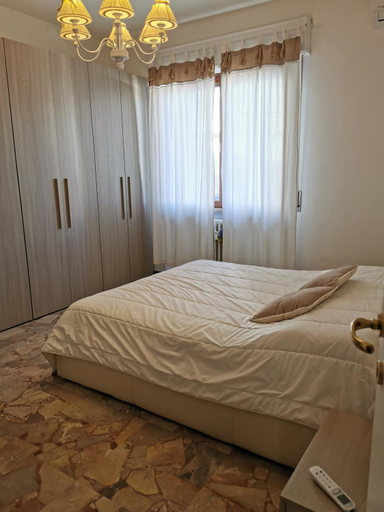 Bedroom 12