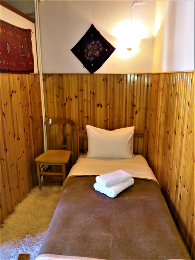 Bedroom 4, Hotel Acropolis Metsovo, Epirus