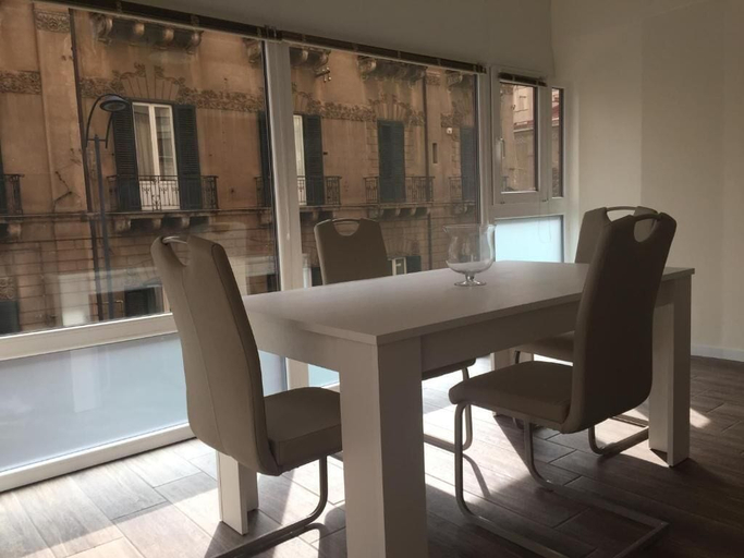 Others 5, George House Palermo, Palermo