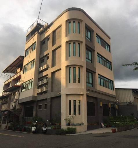 Yaru Xiaozhu Elevator Homestay, Nantou