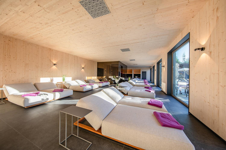 Bedroom 3, FAIR RESORT All Inclusive Wellness & Spa Hotel Jena, Saale-Holzland-Kreis