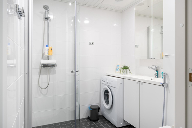 Bathroom 3, Hiisi Homes Vantaa Kaivoksela, Uusimaa