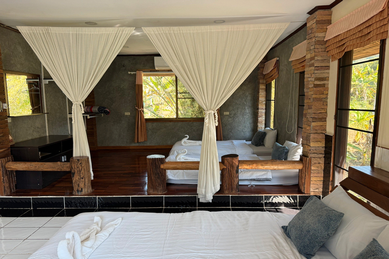 Bedroom 28