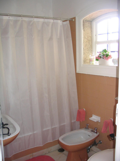 Bathroom 2, Casa de Sao Joao, Viana do Castelo