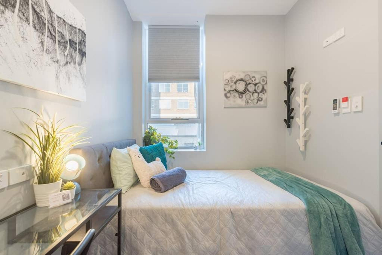 Bedroom 2, 1 Private King Single Bed With En-Suite Bathroom In Sydney CBD Near Train UTS DarlingHar&ICC&C hinat, Sydney