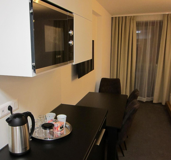 Others 5, Apartmany 45 Valca, Martin