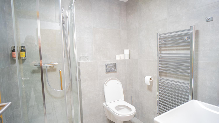 Others 2, Apartmany 45 Valca, Martin