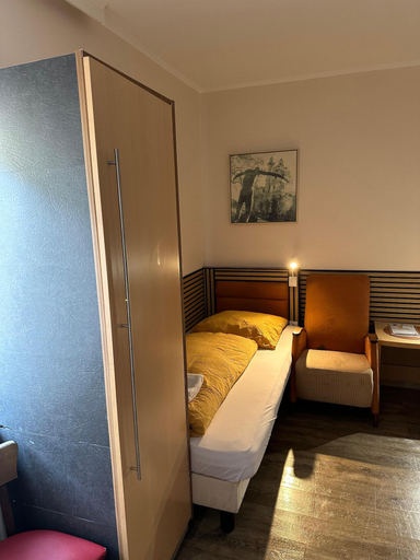 Bedroom 2, Motel Caesar, Wien