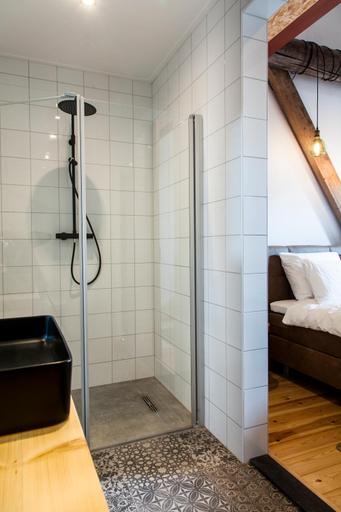 Bathroom 2, B&B Grevenberg, Coevorden