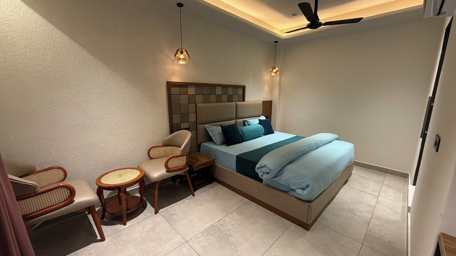 Bedroom 3, Yes Hotel By The Ganges, Garhwal