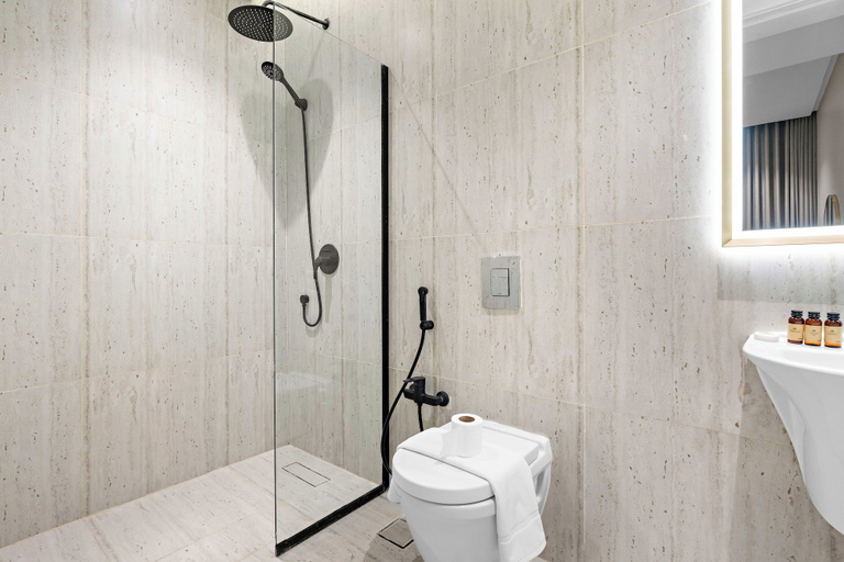 Bathroom 5, Silkhaus Majidia 122, Riyadh