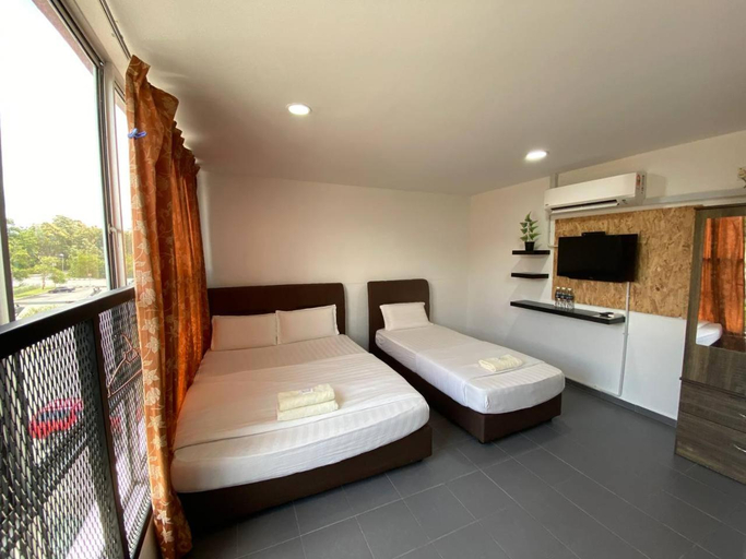 Bedroom 6