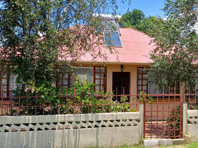 Others 3, Kings B&B, Gert Sibande