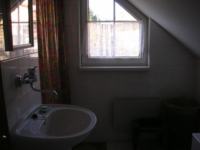 Bathroom 3, Conifer Cottage IdyllicPrague, Praha - západ