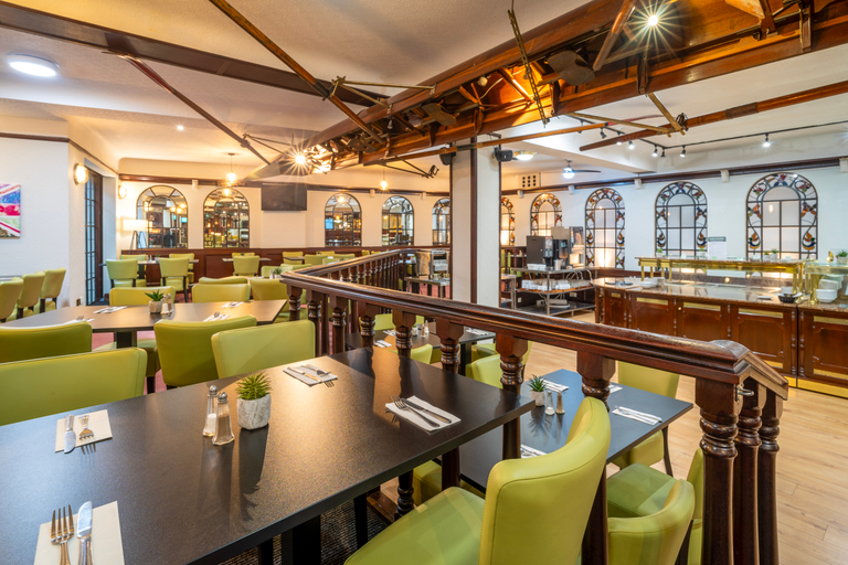 Food & Drinks 2, Britannia Sachas Hotel, Manchester