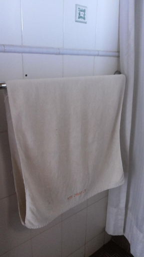 Bathroom 10