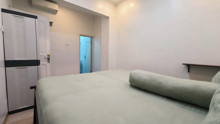 Bedroom 21